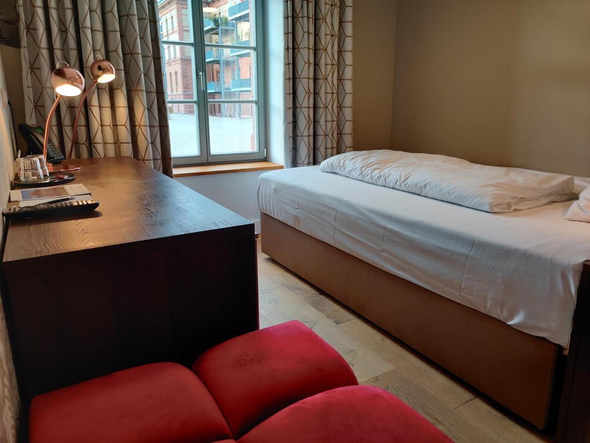 Amelie No 1 Hotel & Appartements Landau in der Pfalz Esterno foto